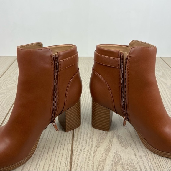 Giani Bernini Women's Trumann Memory Foam Block Heel Dress Booties 9.5M Cinnamon - Picture 6 of 10